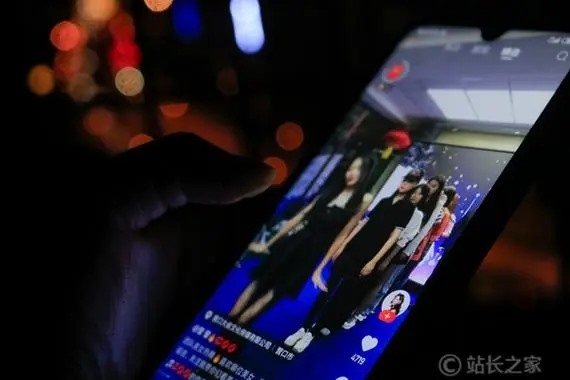 快手能同时登录两个手机吗？